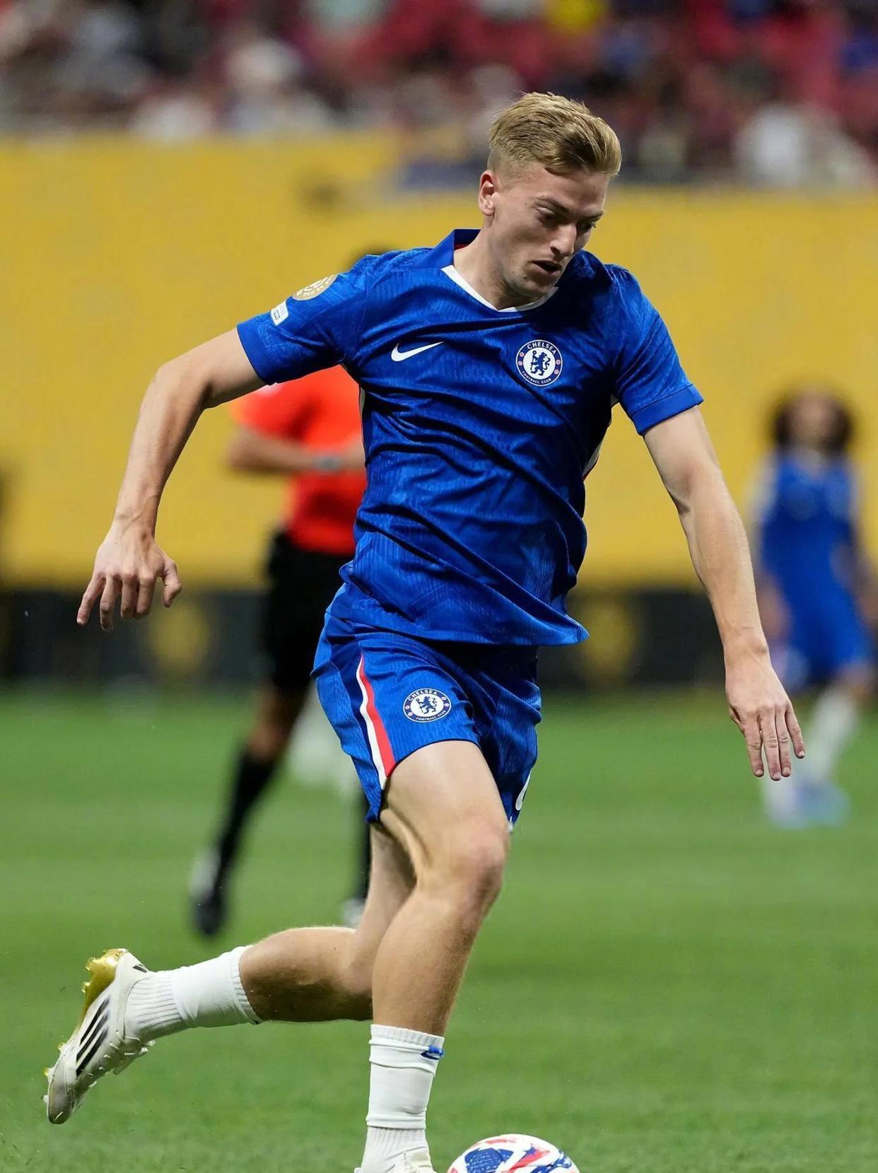 米兰娱乐网站 -本菲卡关键时刻战术微调；志在全明星赛名次提升；目标明确；球探报告显示潜力的简单介绍